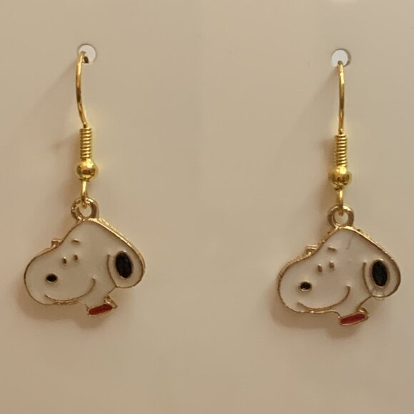 Snoopy Earring, Peanuts Earring, Gift Idea, Snoopy Charm, Peanuts Charm, Dog - Picture 7 of 7